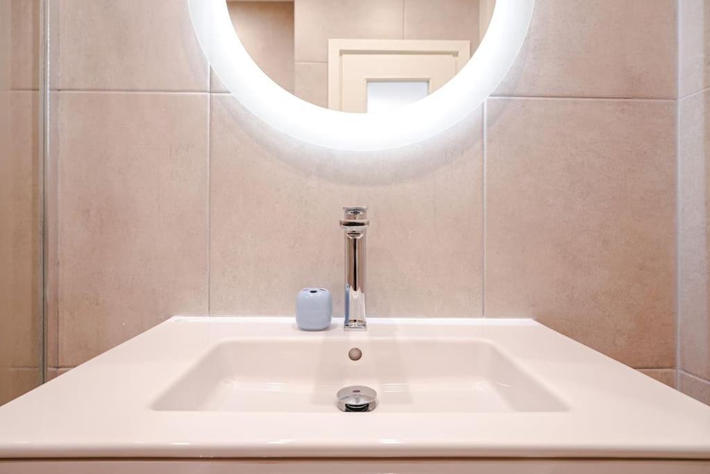 Syntagma Square, 60Sqm Dream Suite Athen Eksteriør bilde